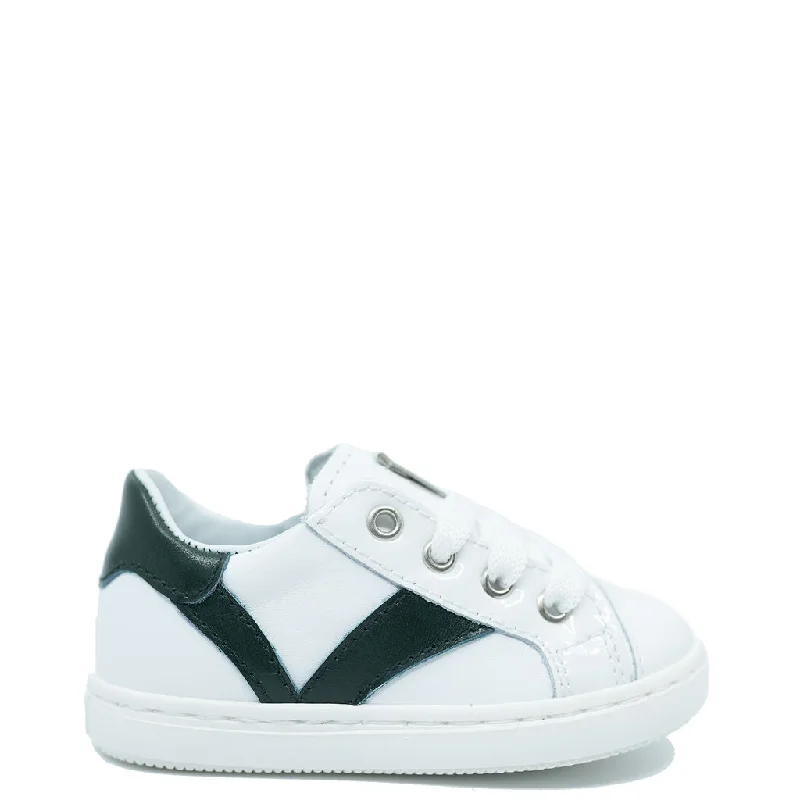 Beberlis White and Green Baby Sneaker