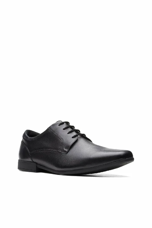 Clarks Sidton Lace in Black Leather