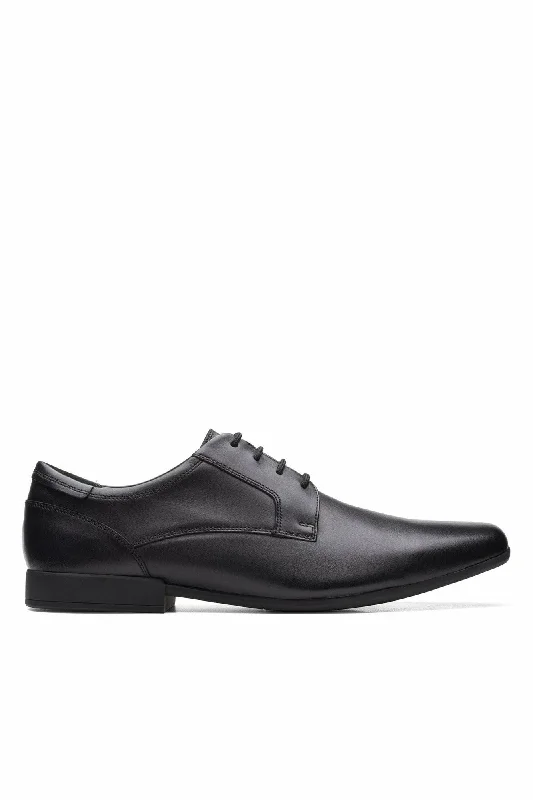 Clarks Sidton Lace in Black Leather